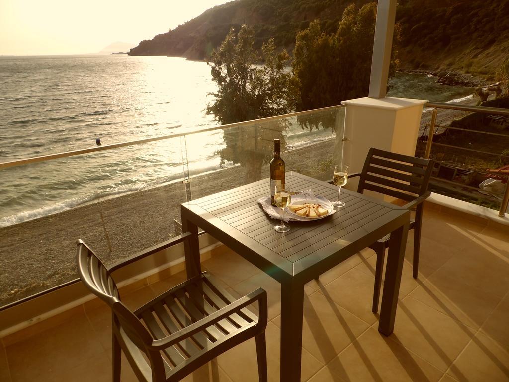 Villa Thalassa Paralia Sergoulas Exterior foto