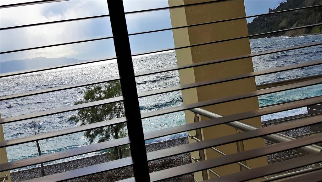 Villa Thalassa Paralia Sergoulas Exterior foto